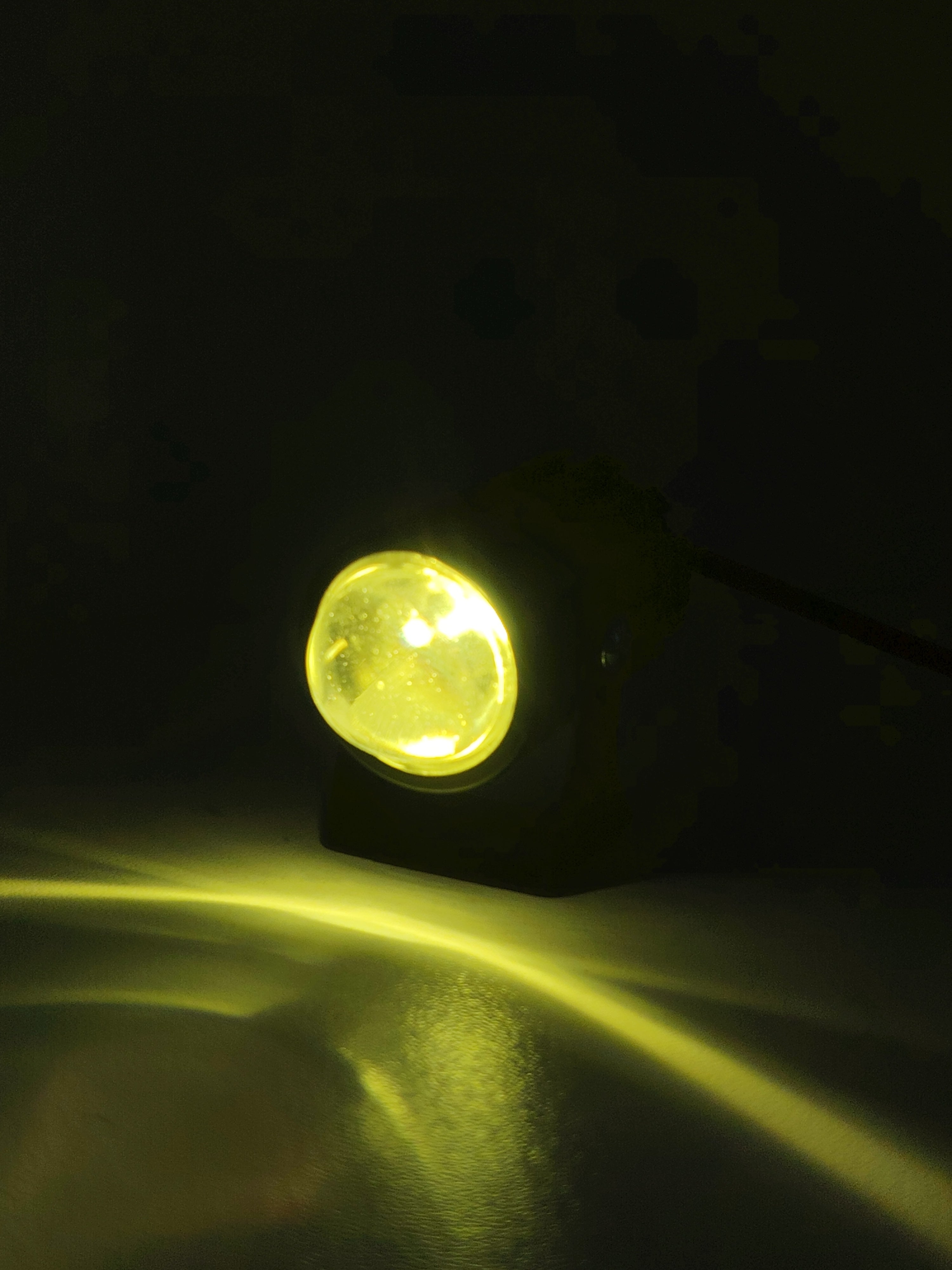 💡 Par de Exploradoras Tipo Lupa con Switch - 8000 Lúmenes Blanco/Amarillo 12-24V