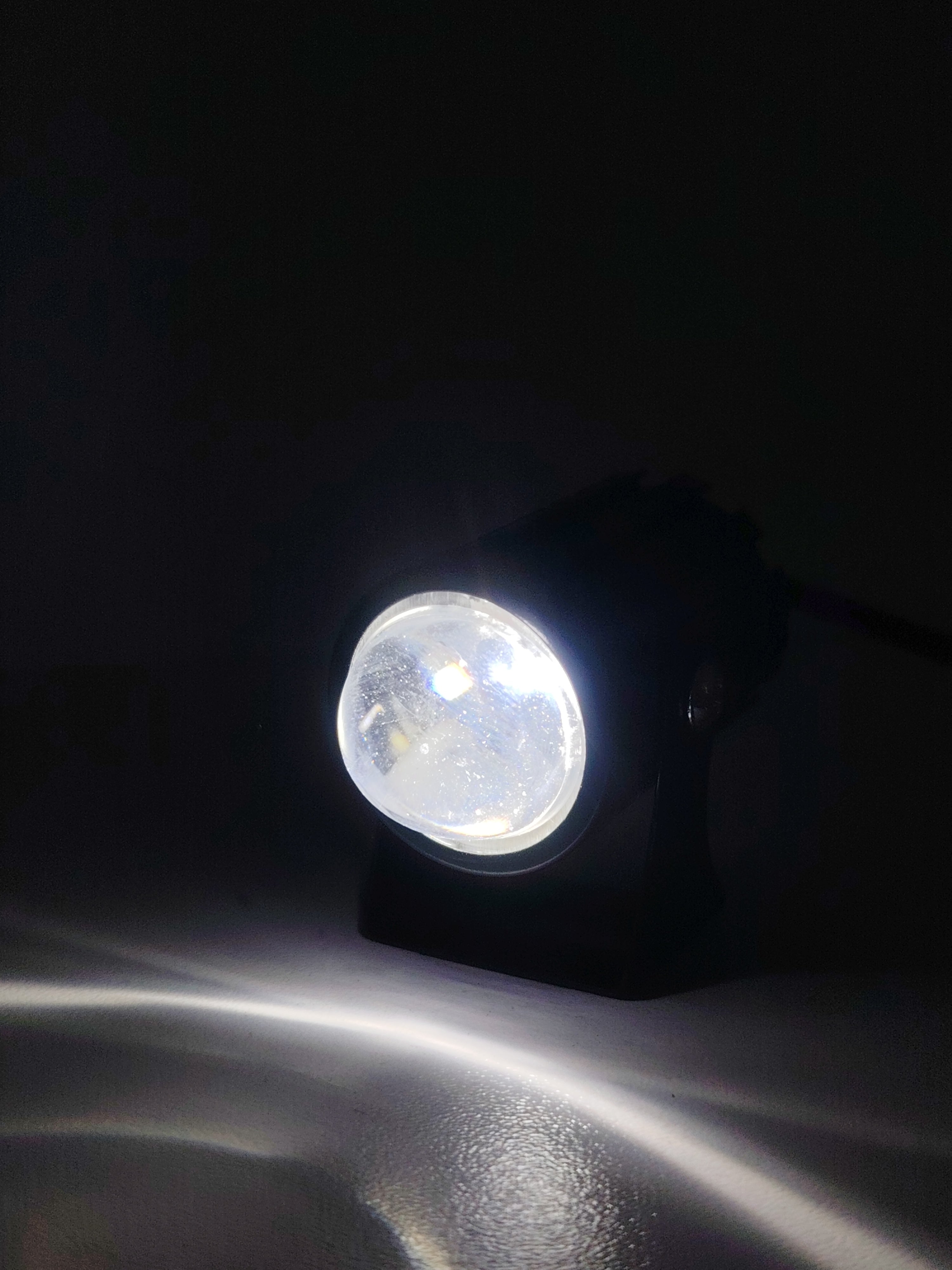 💡 Par de Exploradoras Tipo Lupa con Switch - 8000 Lúmenes Blanco/Amarillo 12-24V