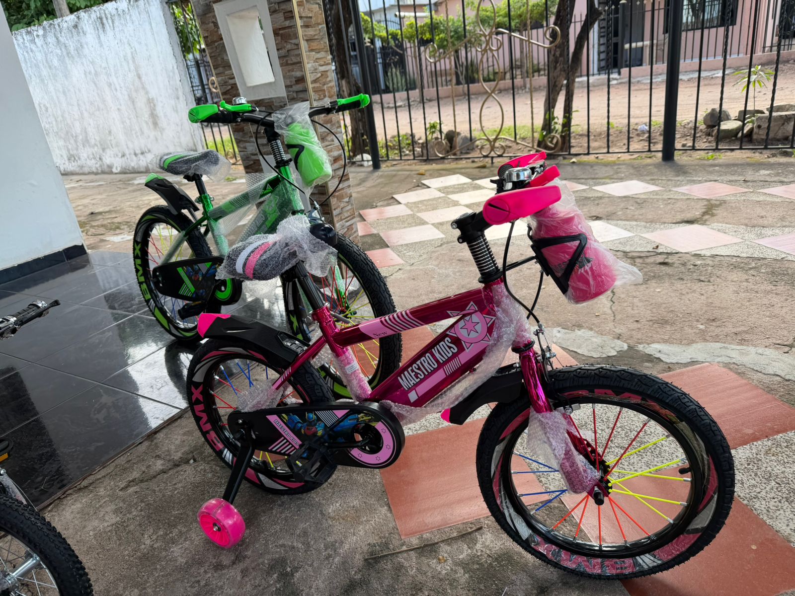 Gray helmet for bikers